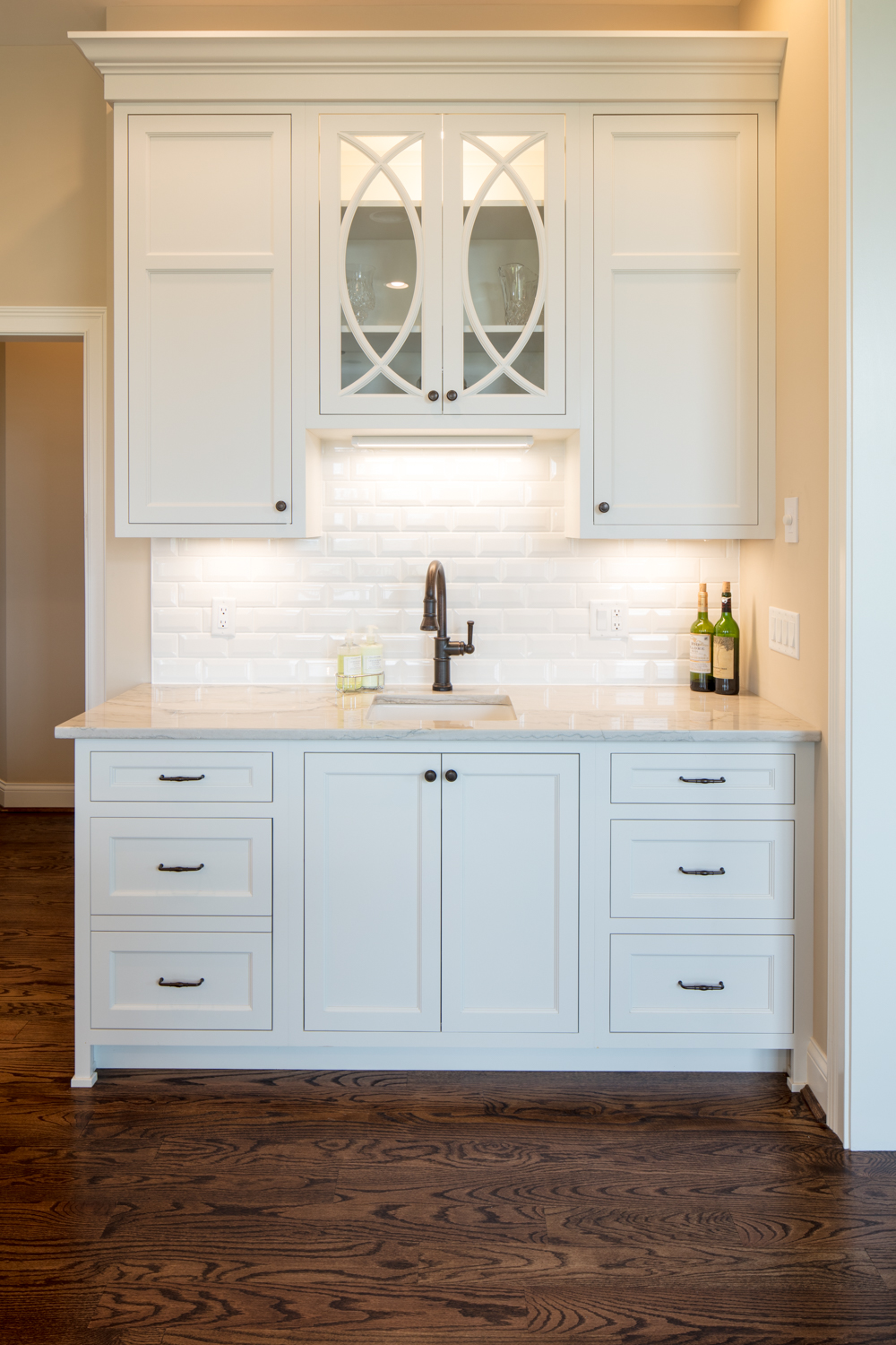Decorator White Inset Cabinets (Neyer) – Western Custom Cabinetry