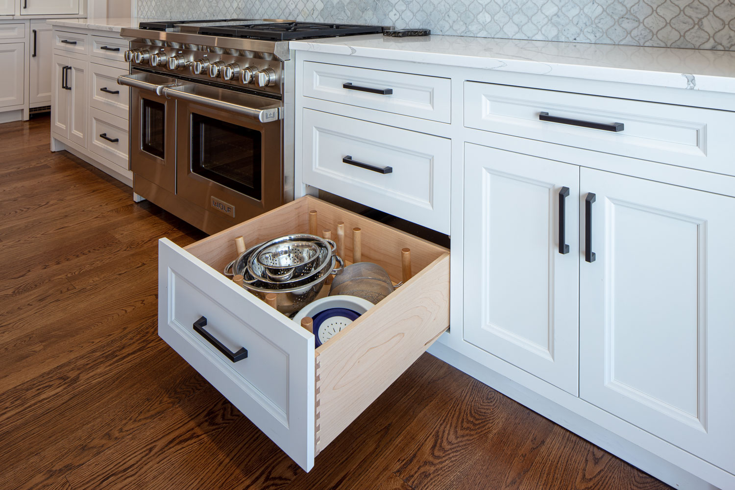 White Inset Cabinets with Knotty White Oak Island – Western Custom